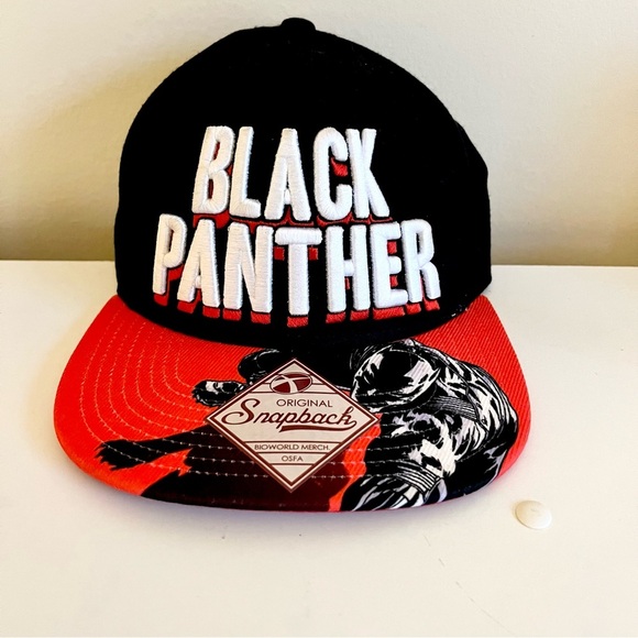 Black Panther Snapback Hat - Black and Red - Picture 1 of 4
